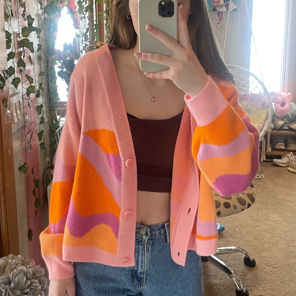 Very cute and vibrant cardigan